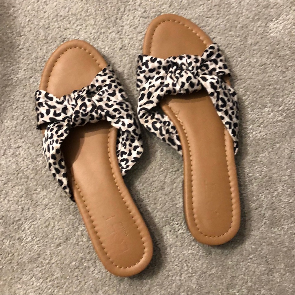 Loft sandals